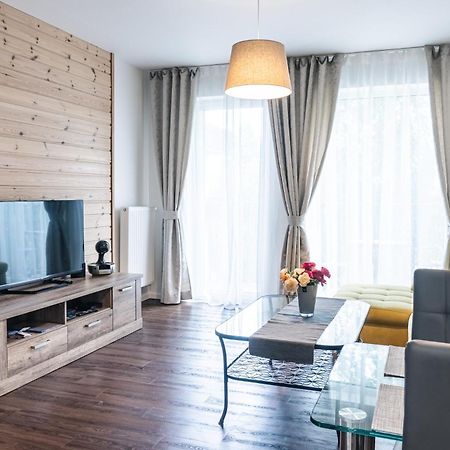 Apartment Lucy - Primo Tatry Stary Smokovec Vysoké Tatry Dış mekan fotoğraf