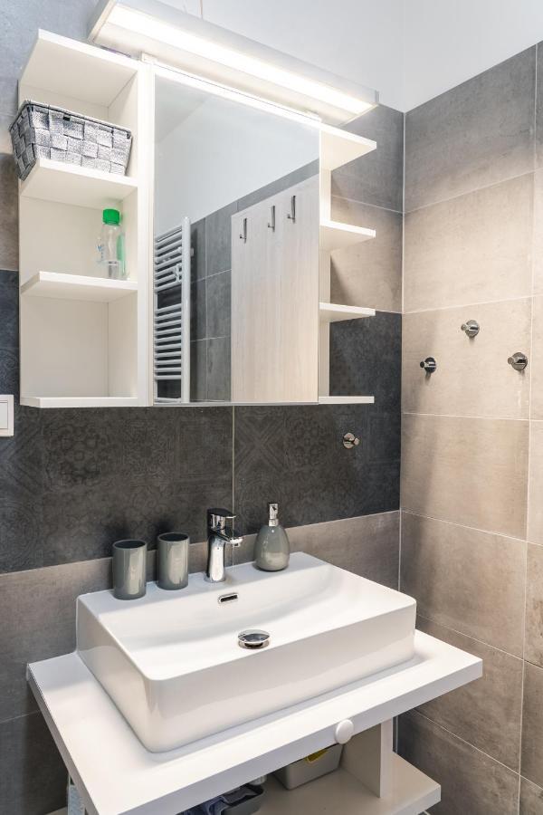 Apartment Lucy - Primo Tatry Stary Smokovec Vysoké Tatry Dış mekan fotoğraf